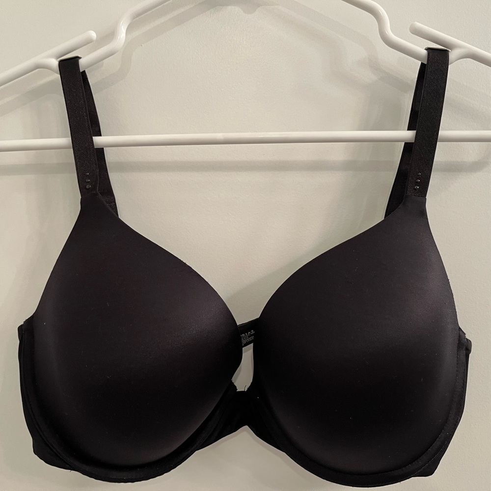 Victoria's Secret Women's Black BIOFIT Uplift Demi Underwired Push-Up Bra Sz 36D